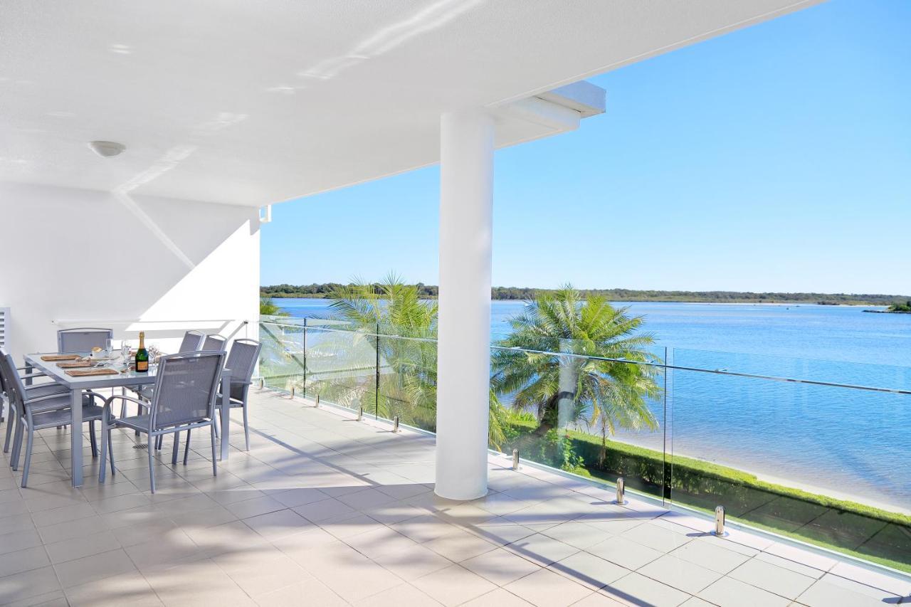 Noosa Quays Waterfront Accomodation מראה חיצוני תמונה